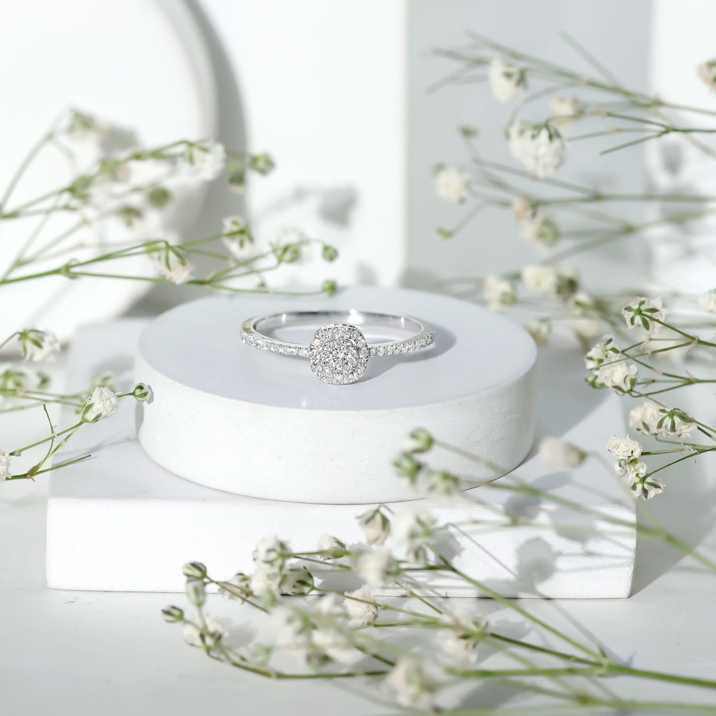 Brilliant Cut Diamond Engagement Ring in Illusion Setting