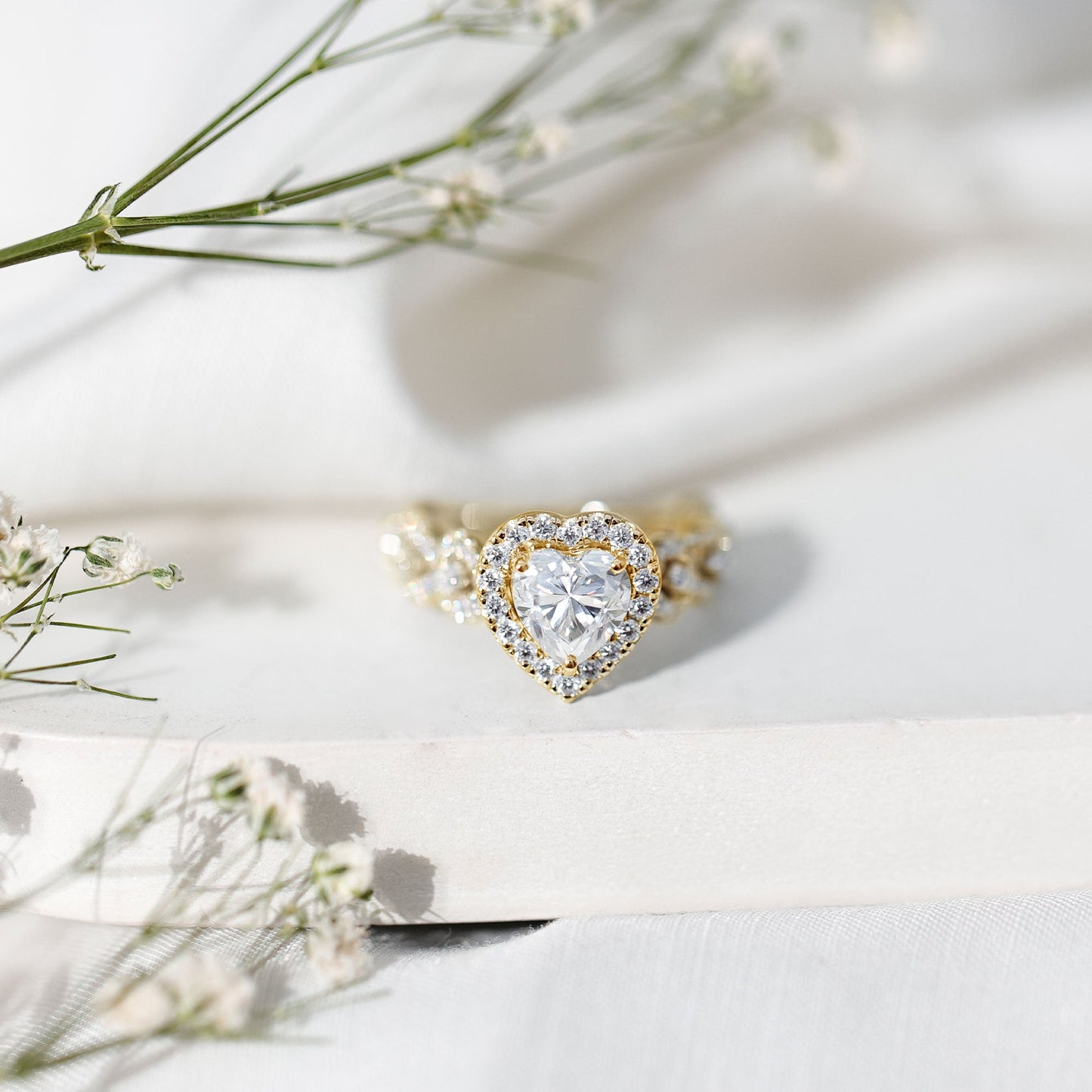 1.5 CT Heart Shape Moissanite Engagement Ring with Accent