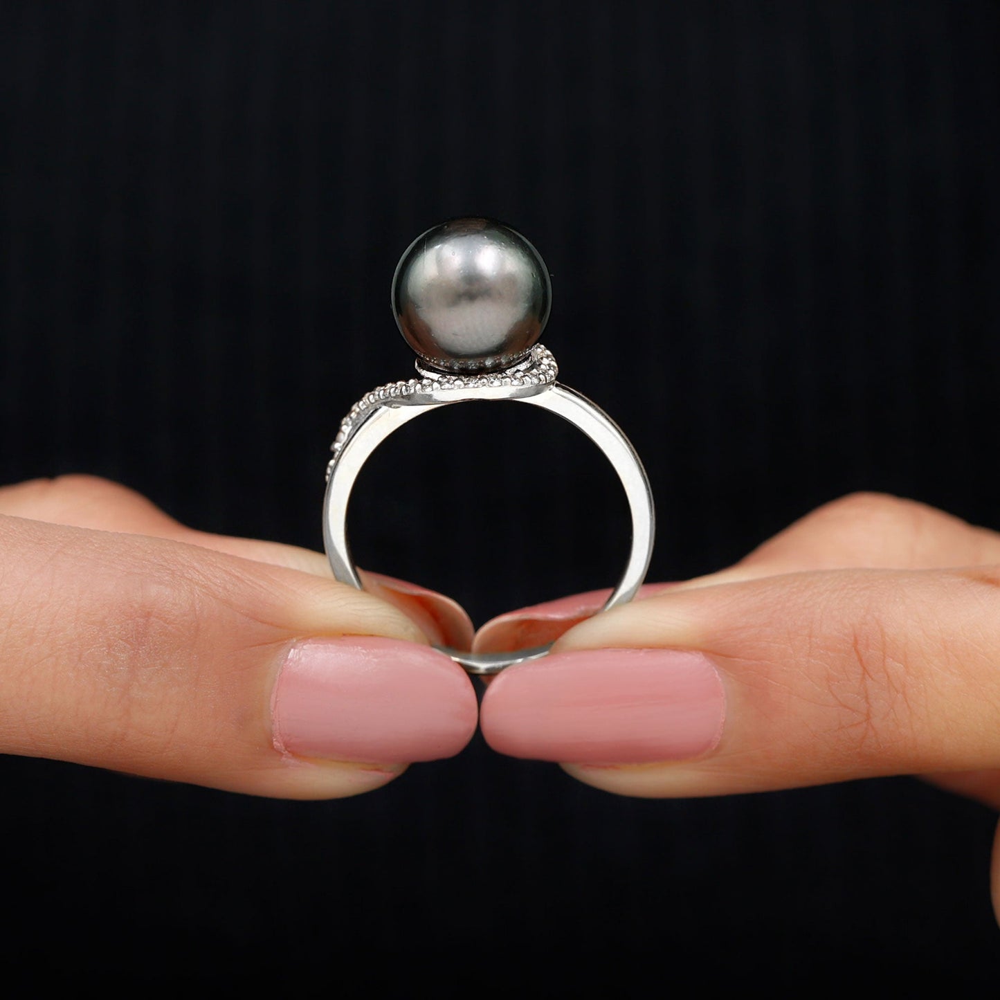 8 Carat Tahitian Pearl Solitaire Engagement Ring with Diamond