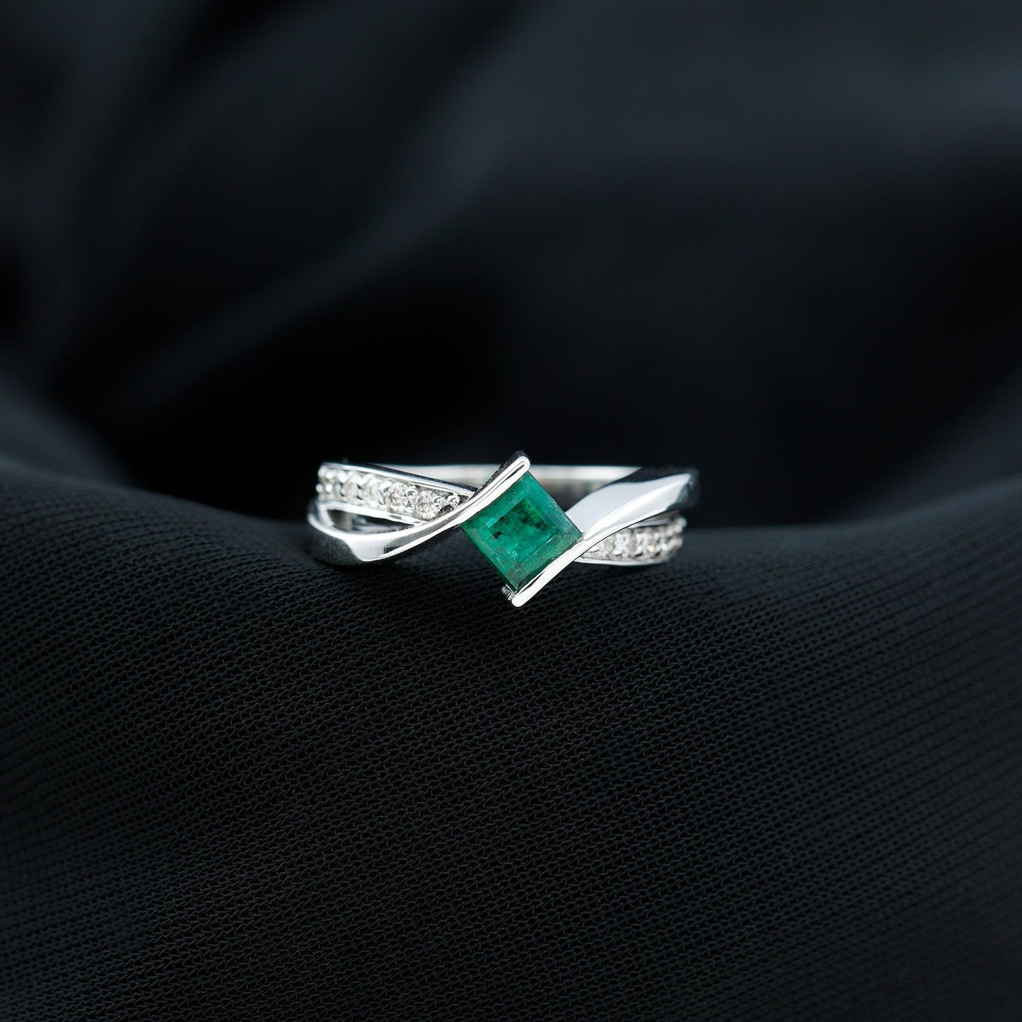Certified Princess Cut Lab Grown Emerald Diamond Infinity Promise Ring