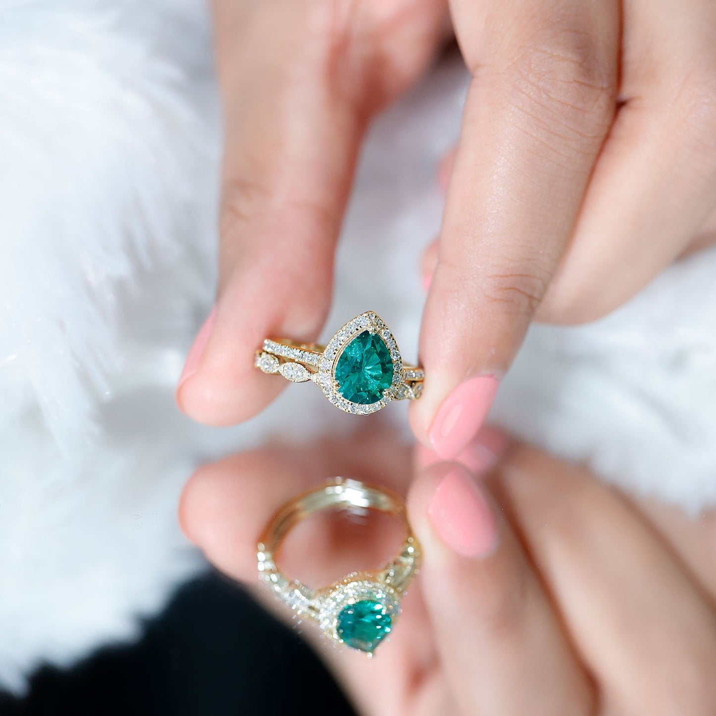 1.7 Carat Lab Grown Emerald Teardrop Ring Set with Natural Diamond