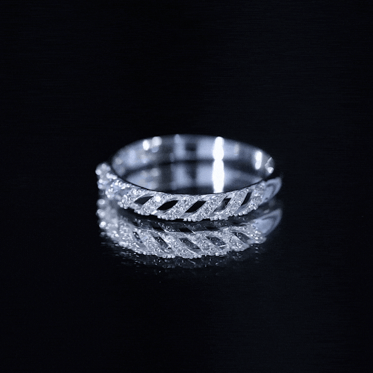 Elegant Round Shape Diamond Half Eternity Ring