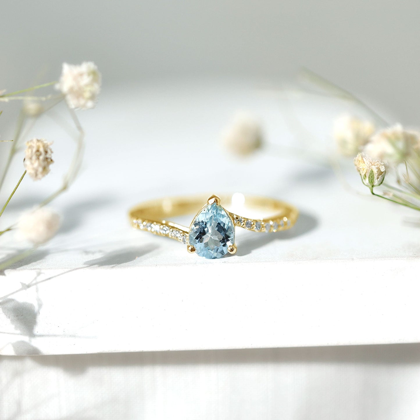 Pear Cut Aquamarine Teardrop Engagement Ring with Diamond