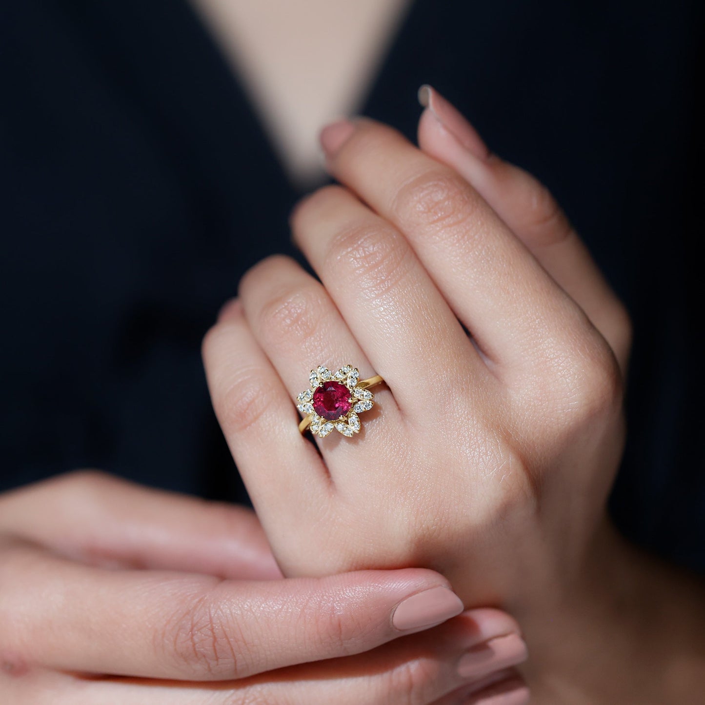 Real 1.2 Carat Round Pink Tourmaline Flower Engagement Ring with Diamond