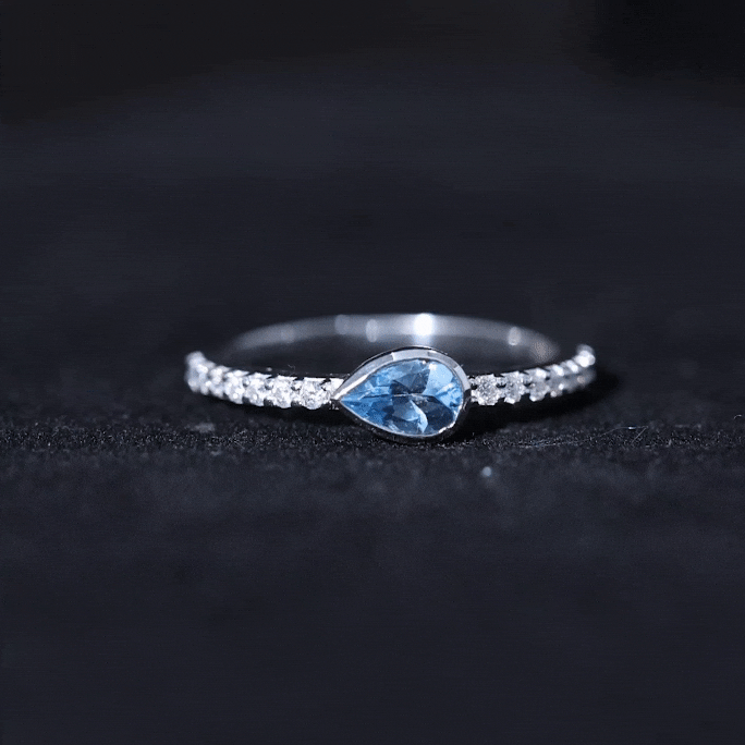 Pear Cut Aquamarine Promise Ring with Diamond