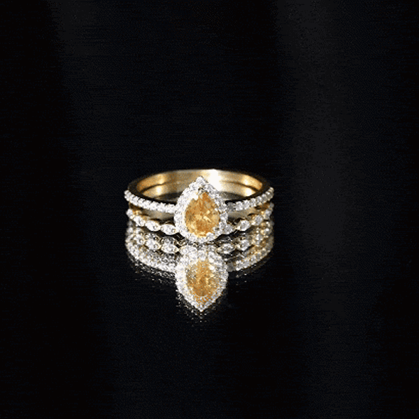 Real 0.6 Carat Citrine Teardrop Bridal Ring Set with Diamond