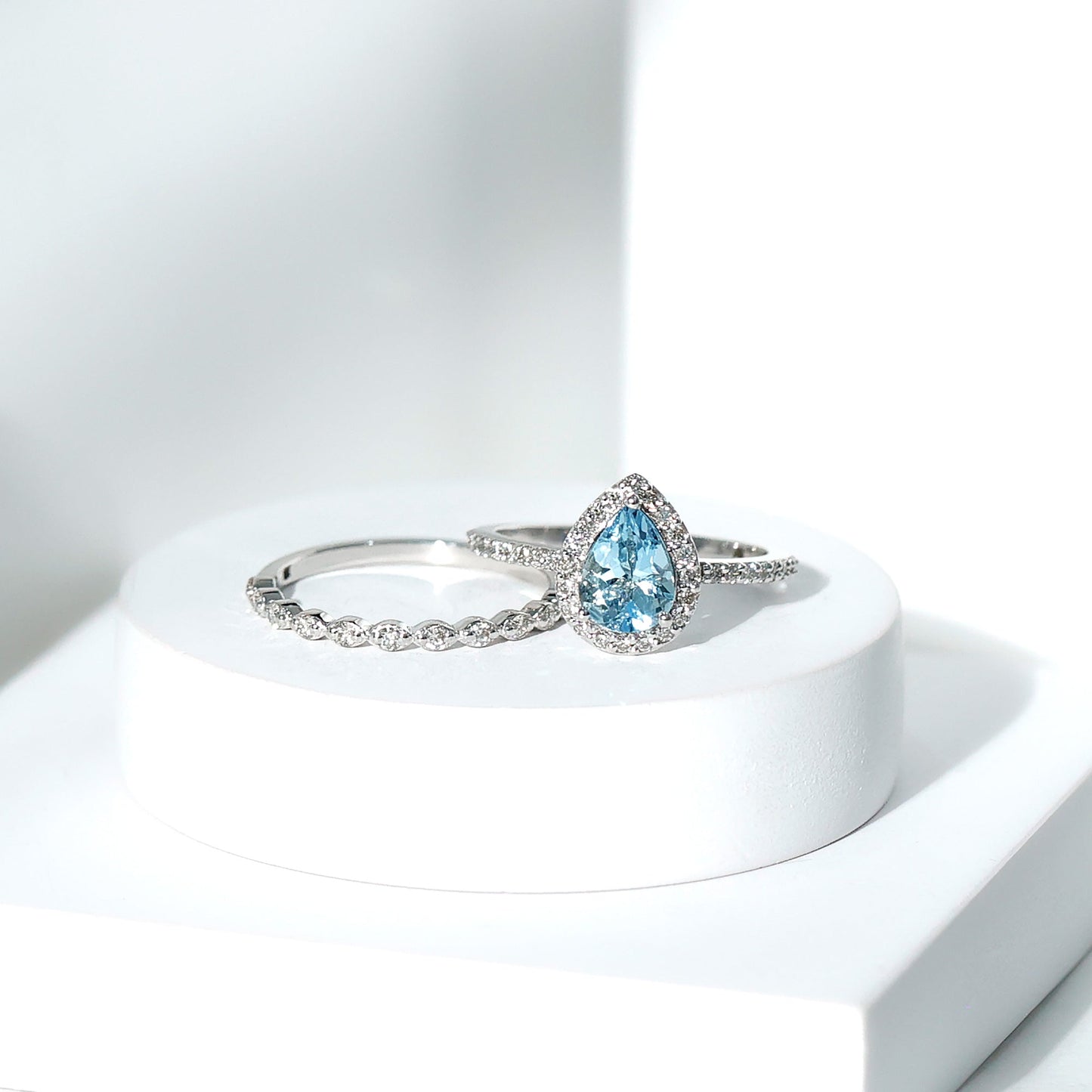 Genuine 1 Carat Aquamarine Bridal Ring Set with Diamond