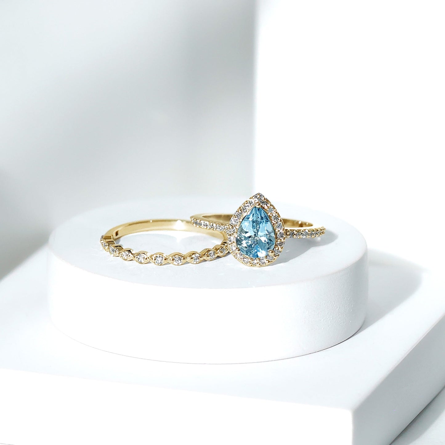 Genuine 1 Carat Aquamarine Bridal Ring Set with Diamond