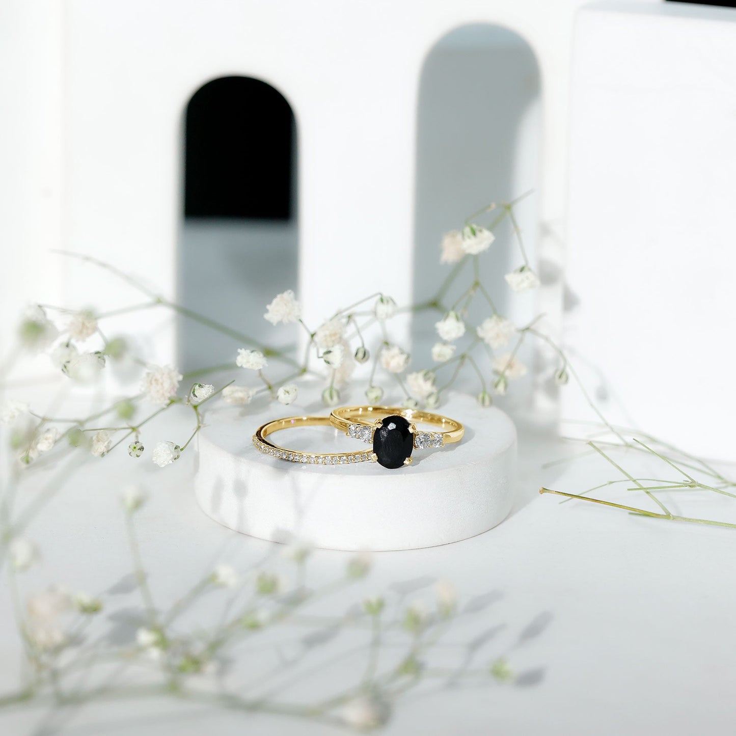 Natural 0.6 Carat Oval Shape Black Spinel Wedding Ring Set with Diamond