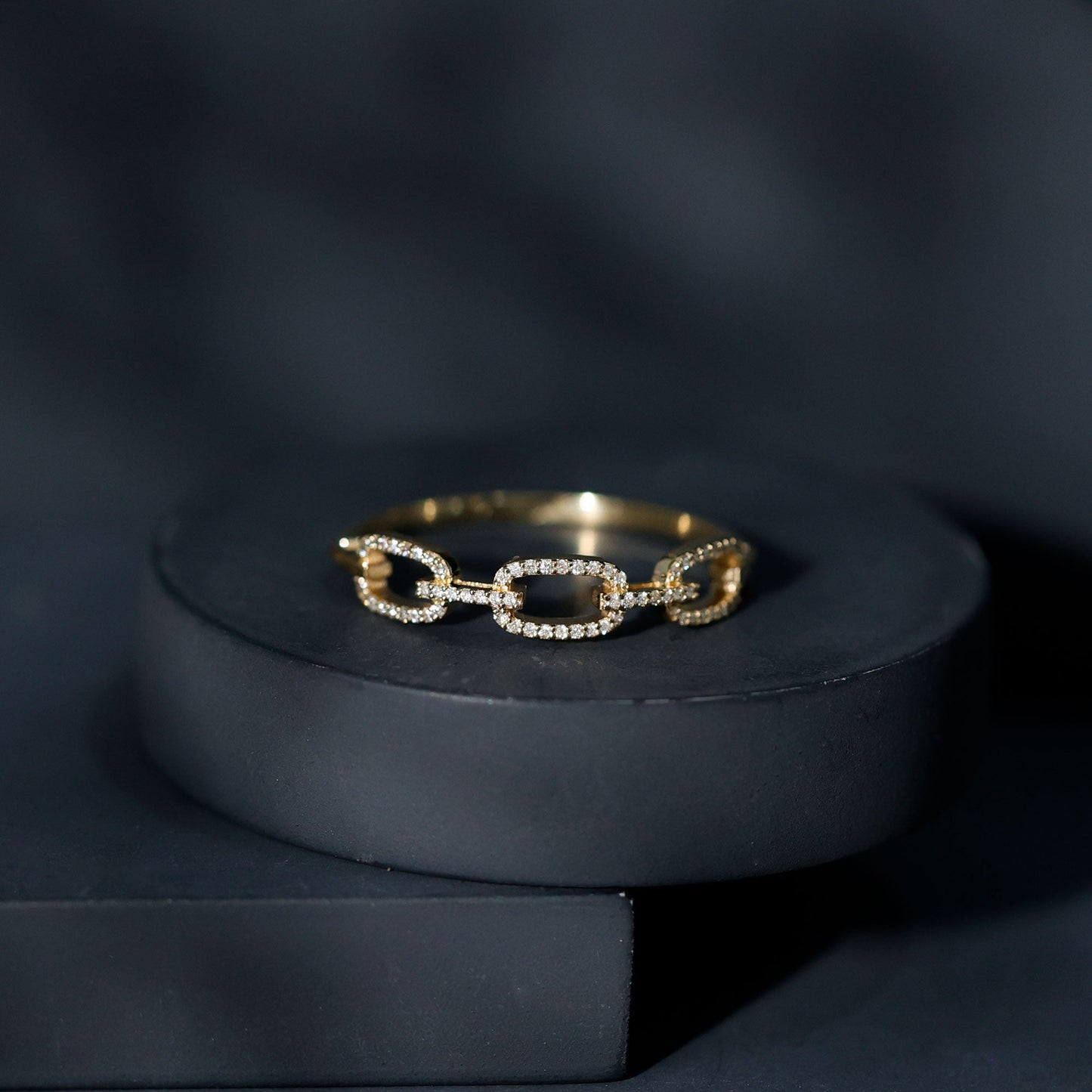 Certified Diamond Chain Link Ring in Prong Setting