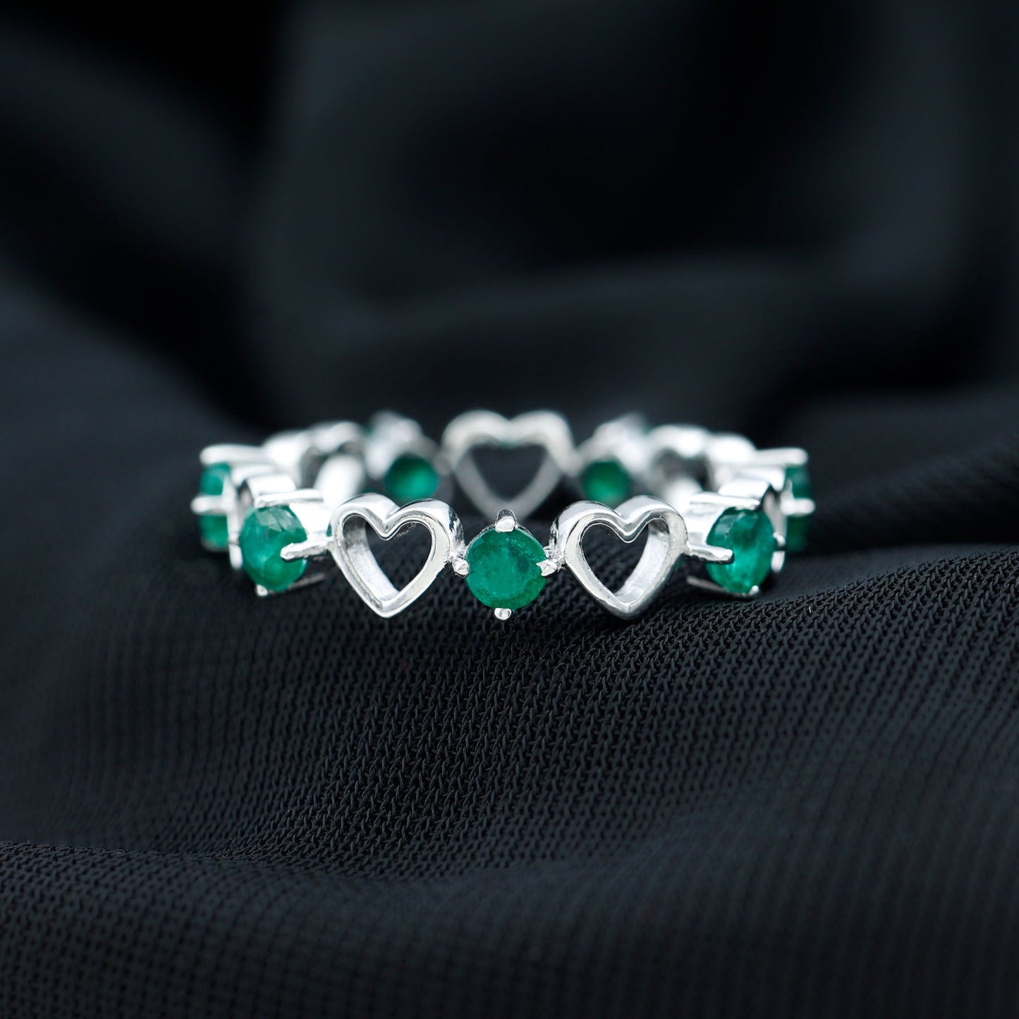 Minimalist Emerald Heart Shape Wedding Band