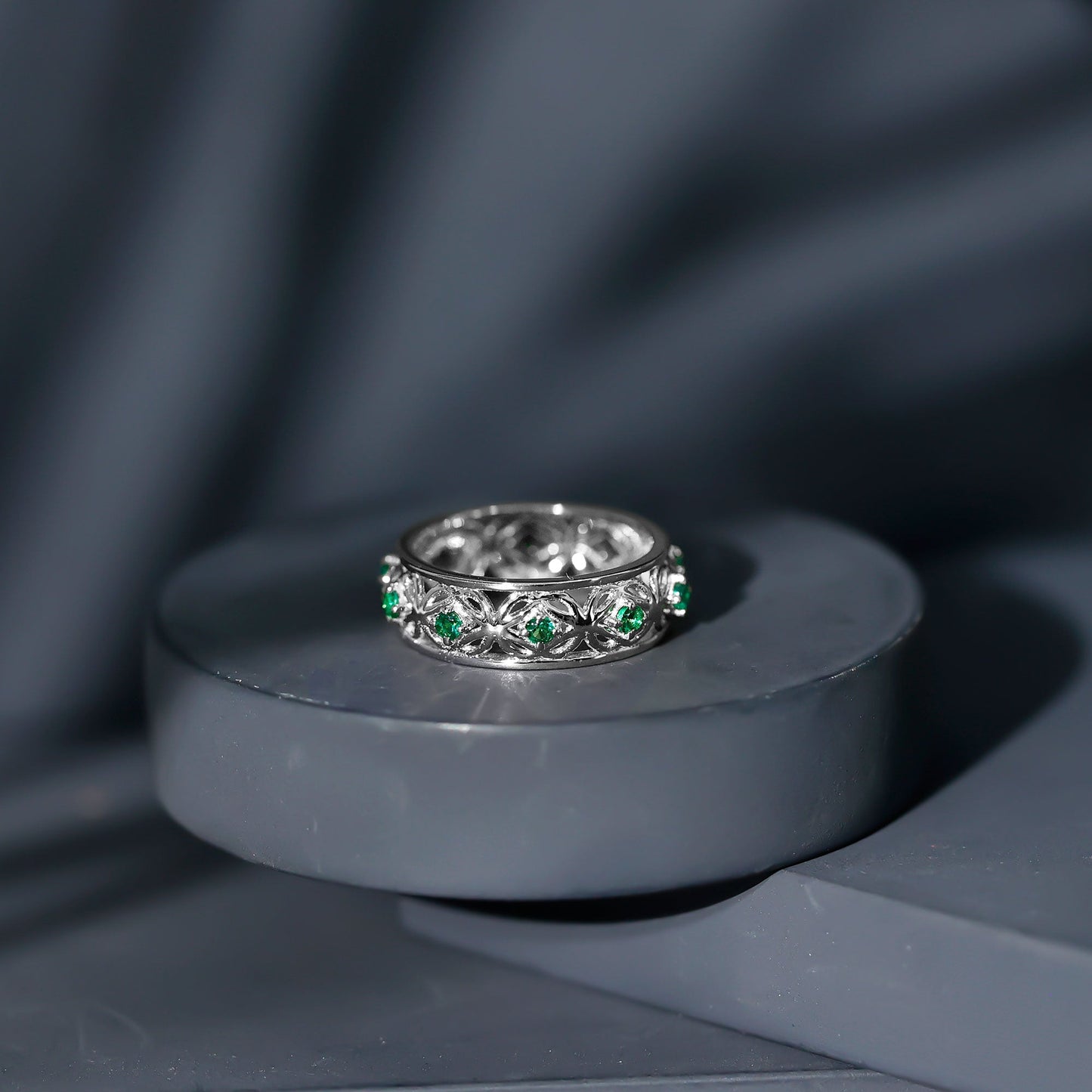 Vintage Looking Lab Grown Emerald Wedding Band for Women