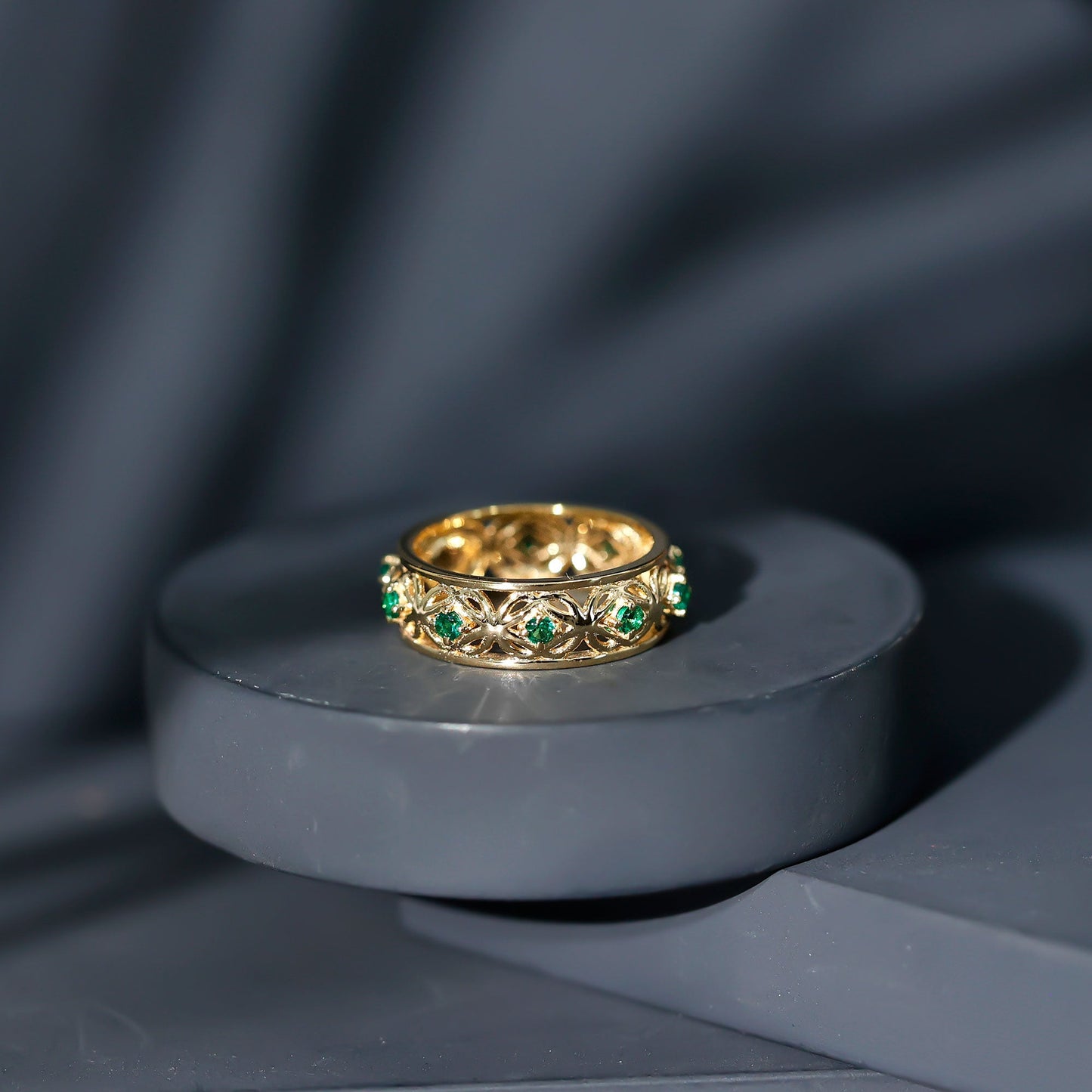Vintage Looking Lab Grown Emerald Wedding Band for Women