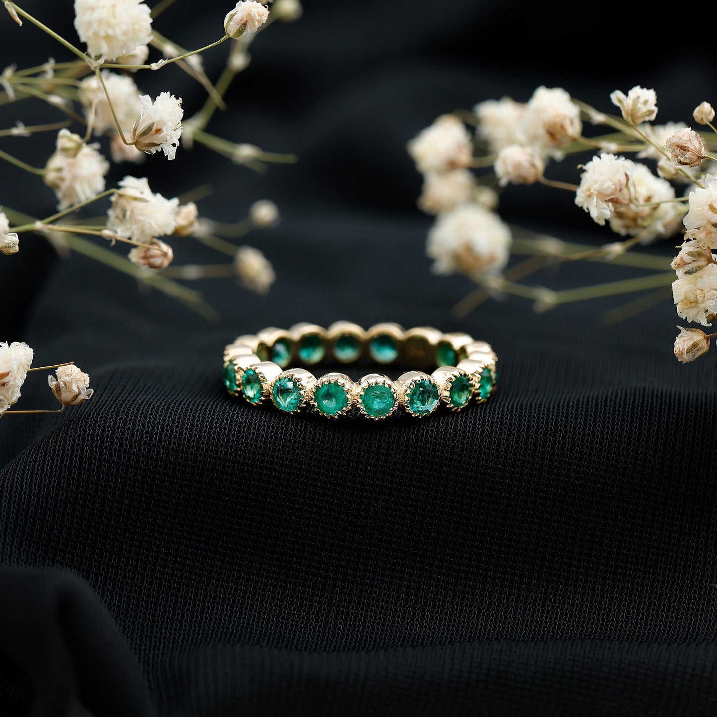 Milgrain Bezel Set Round Emerald Eternity Wedding Band