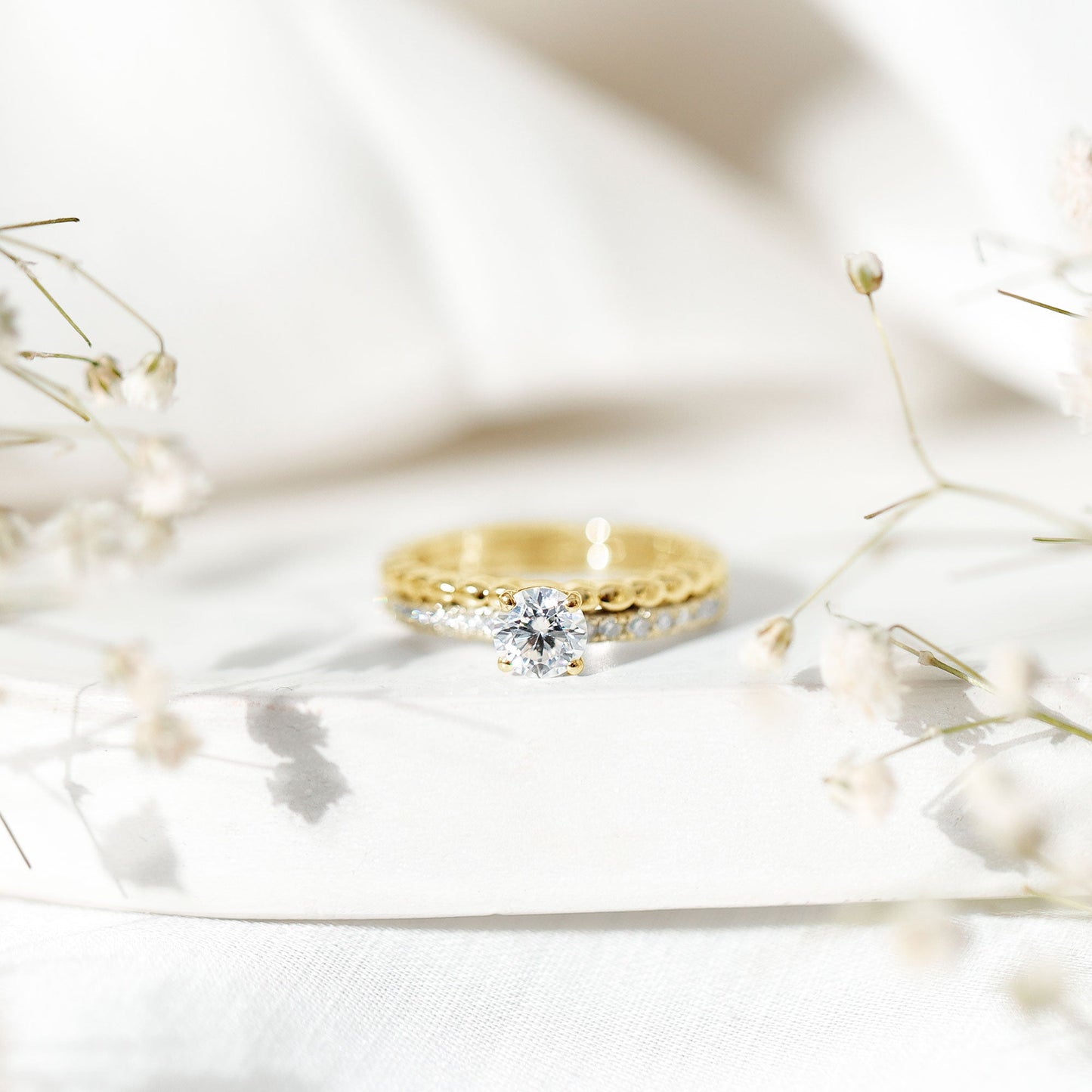 Round Cut Moissanite Designer Engagement Ring With Certificate