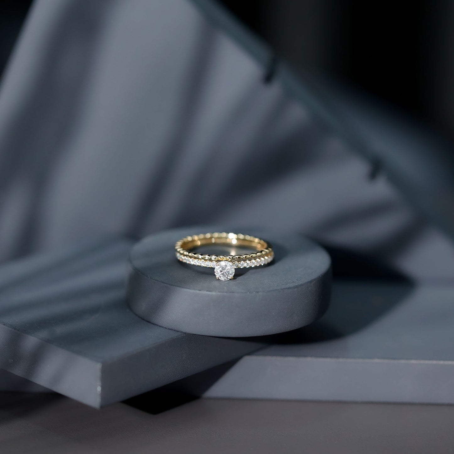 Round Cut Moissanite Designer Engagement Ring With Certificate