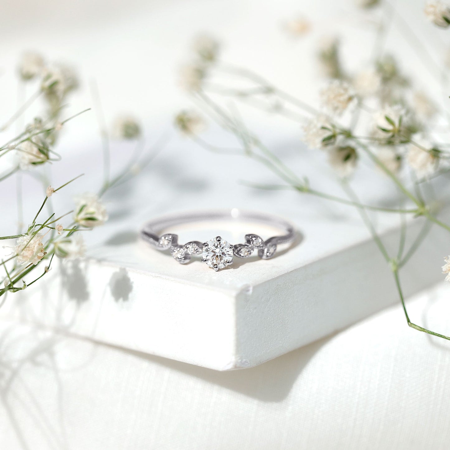 Certified Lab Grown Diamond Minimalist Promise Ring