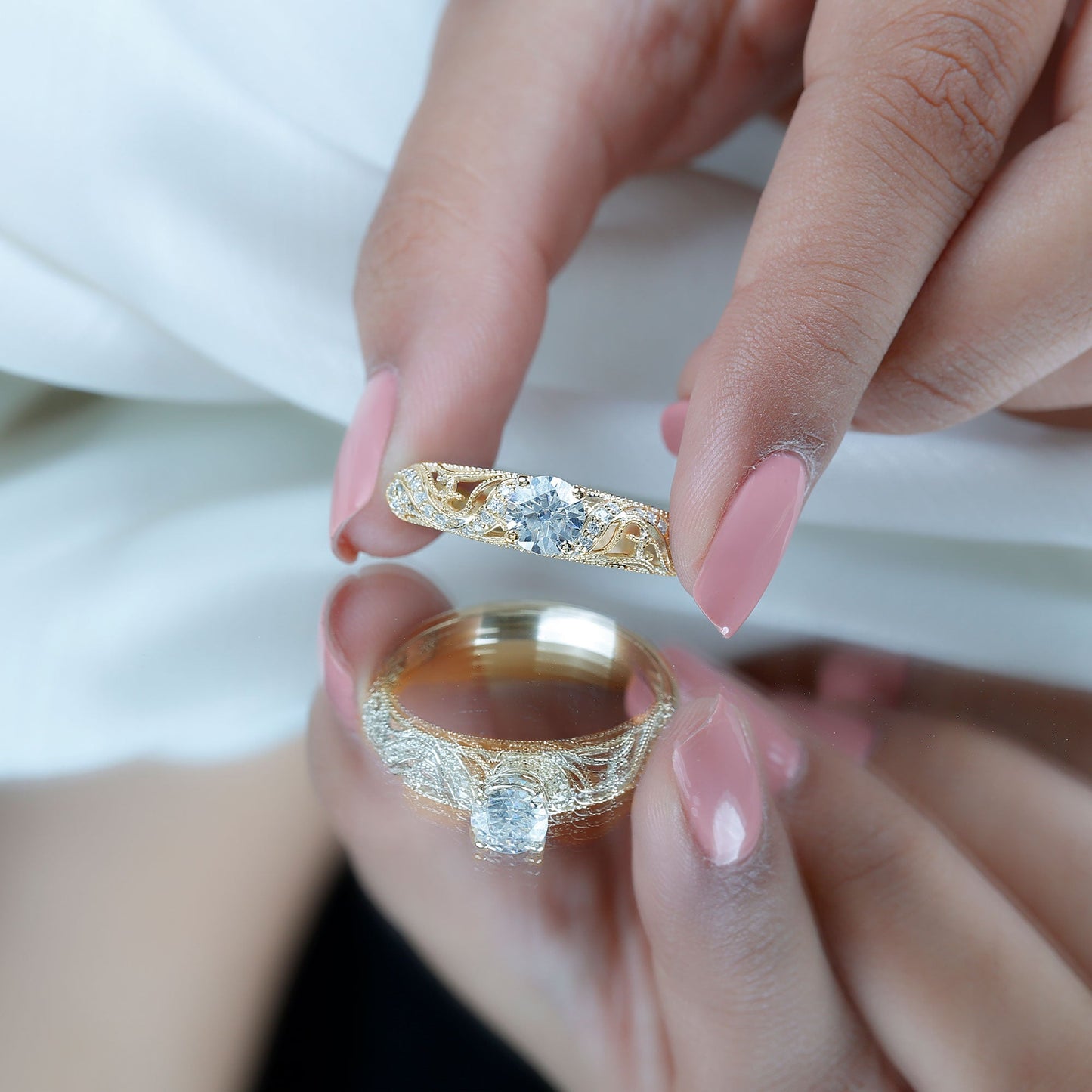 Vintage Inspired 0.98 Carat Moissanite Engagement Ring for Women