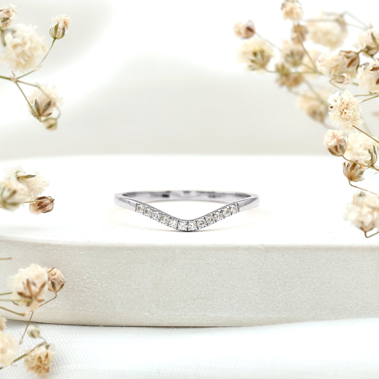 Diamond Curved Enhancer Ring
