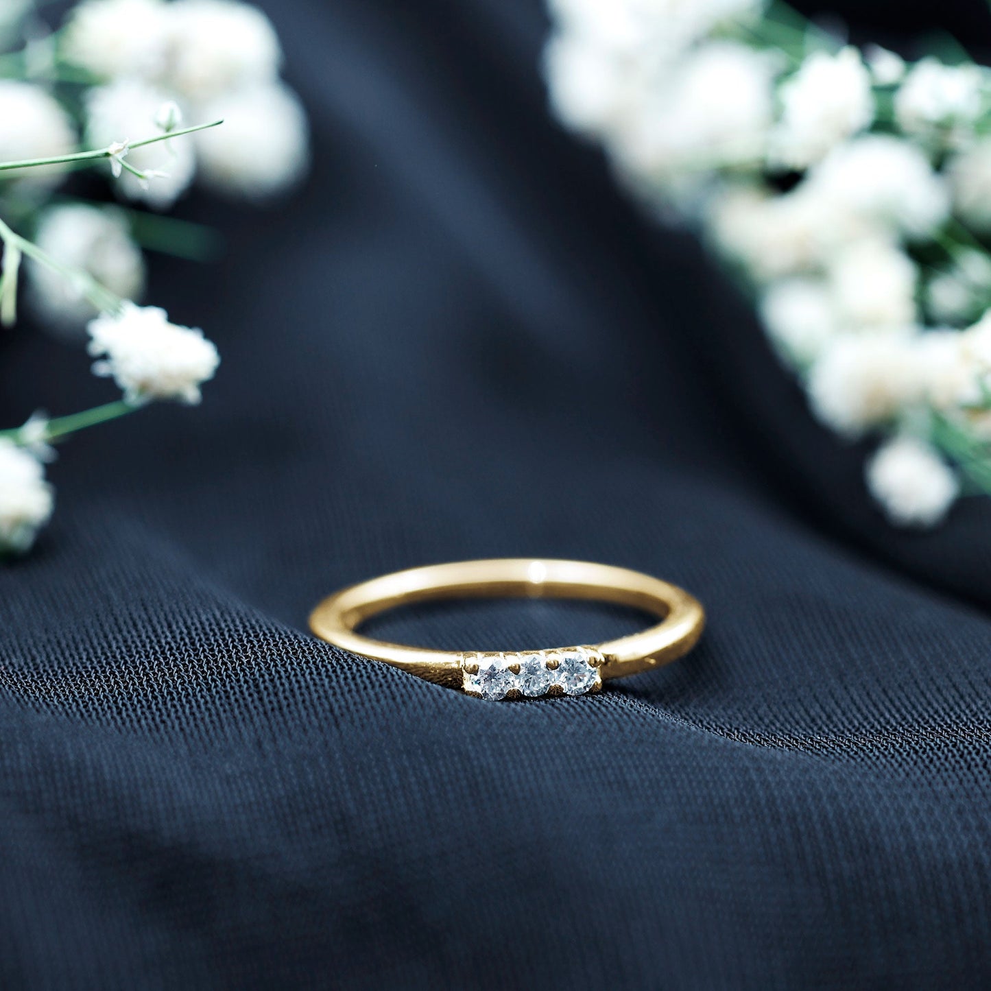 Certified Round Diamond Proposal Ring For Her