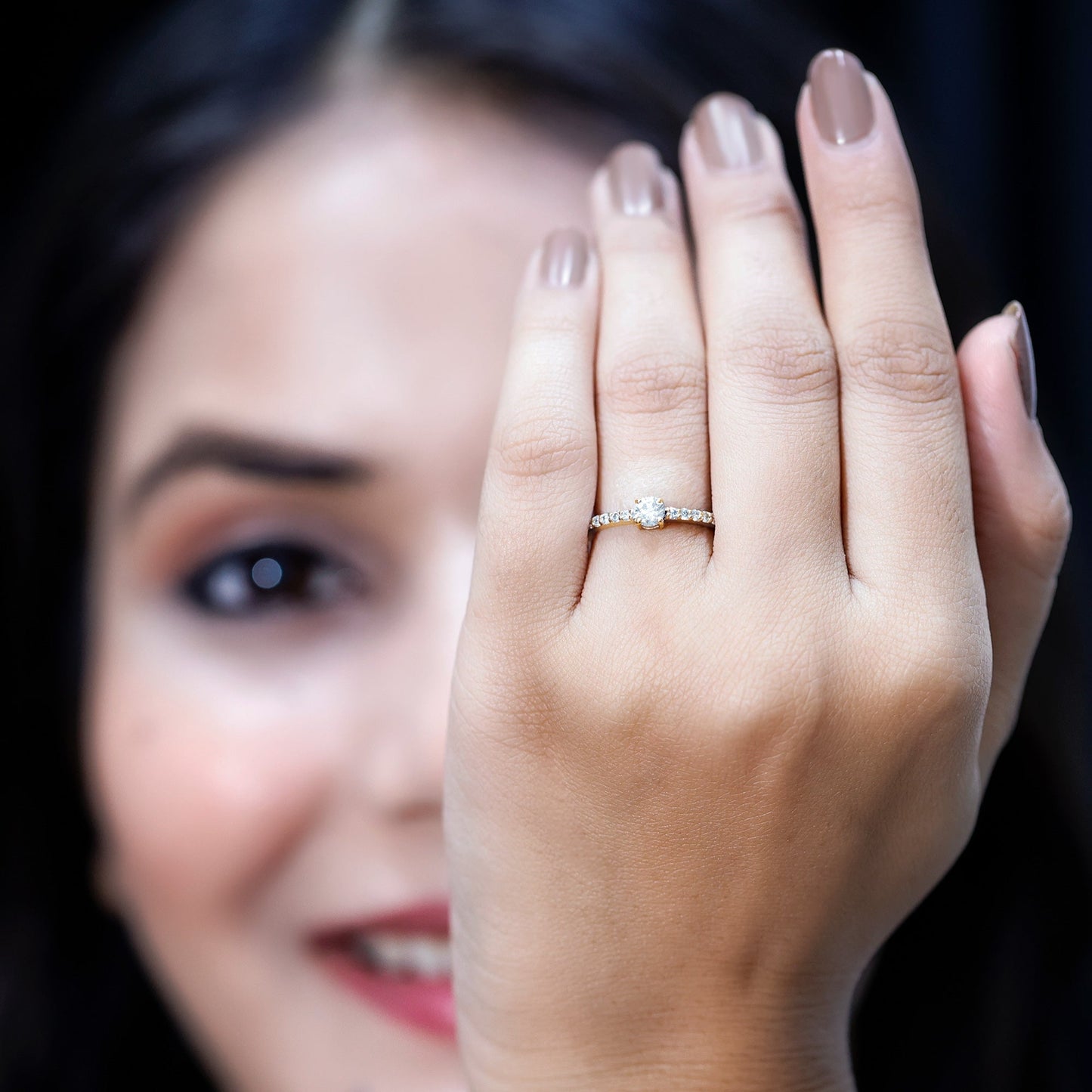 Round Diamond Solitaire Ring with Side Stones