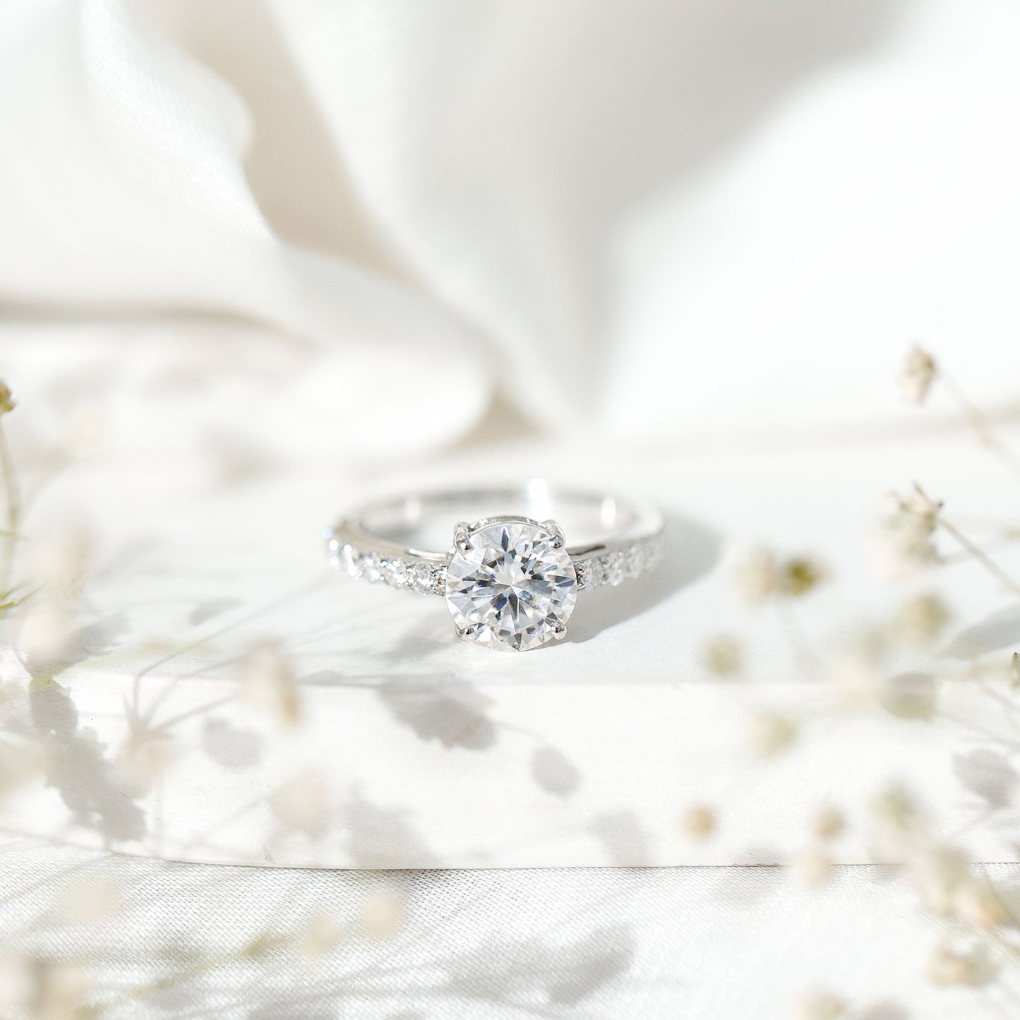 2 Carat Round Shape Moissanite Solitaire Engagement Ring with Certificate