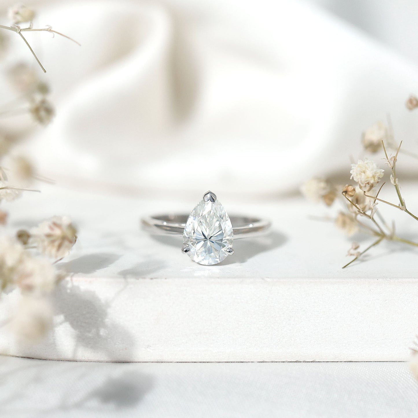 2 CT Moissanite Pear Shaped Engagement Ring for Women
