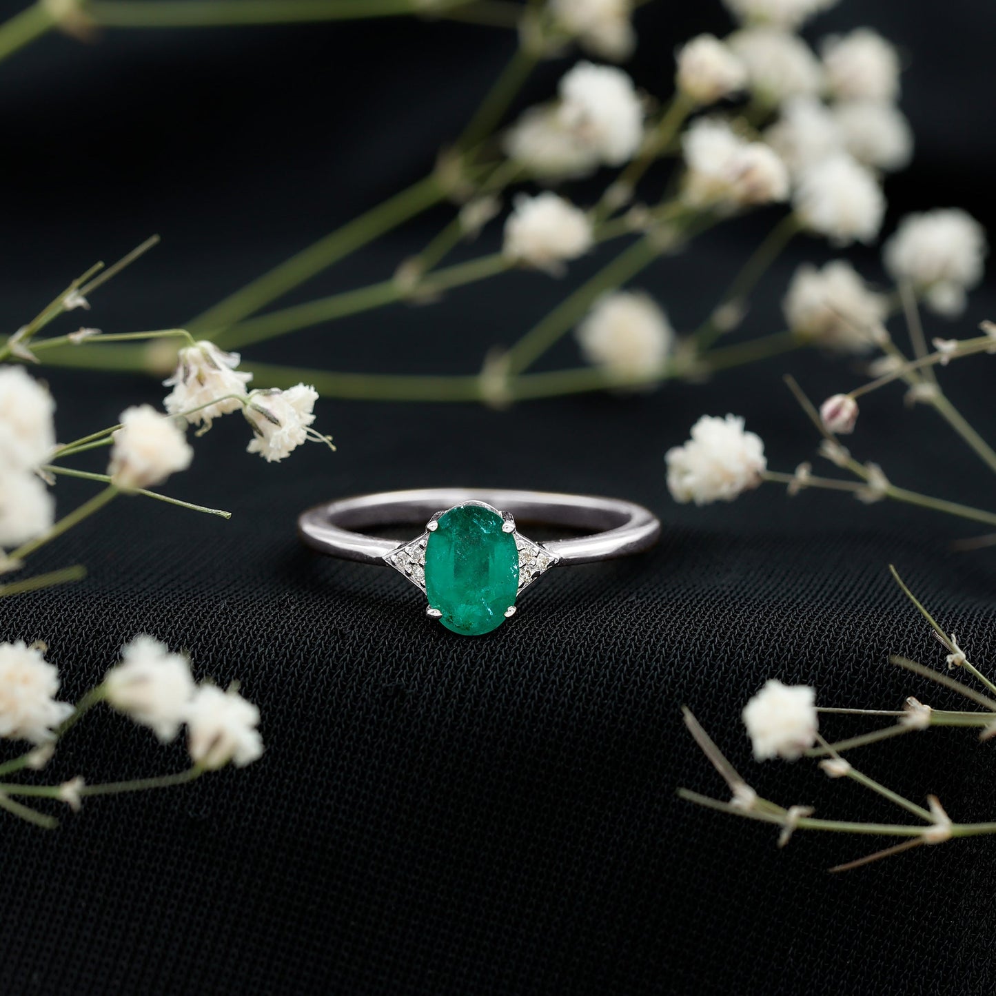 Solitaire Oval Emerald Engagement Ring with Diamonds