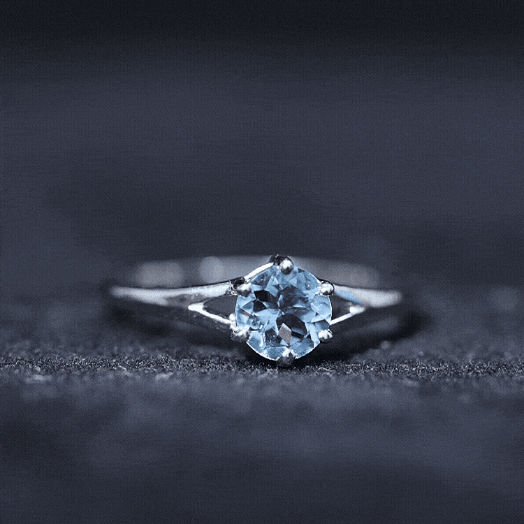 Natural Aquamarine Solitaire Promise Ring in 6 Prong Setting
