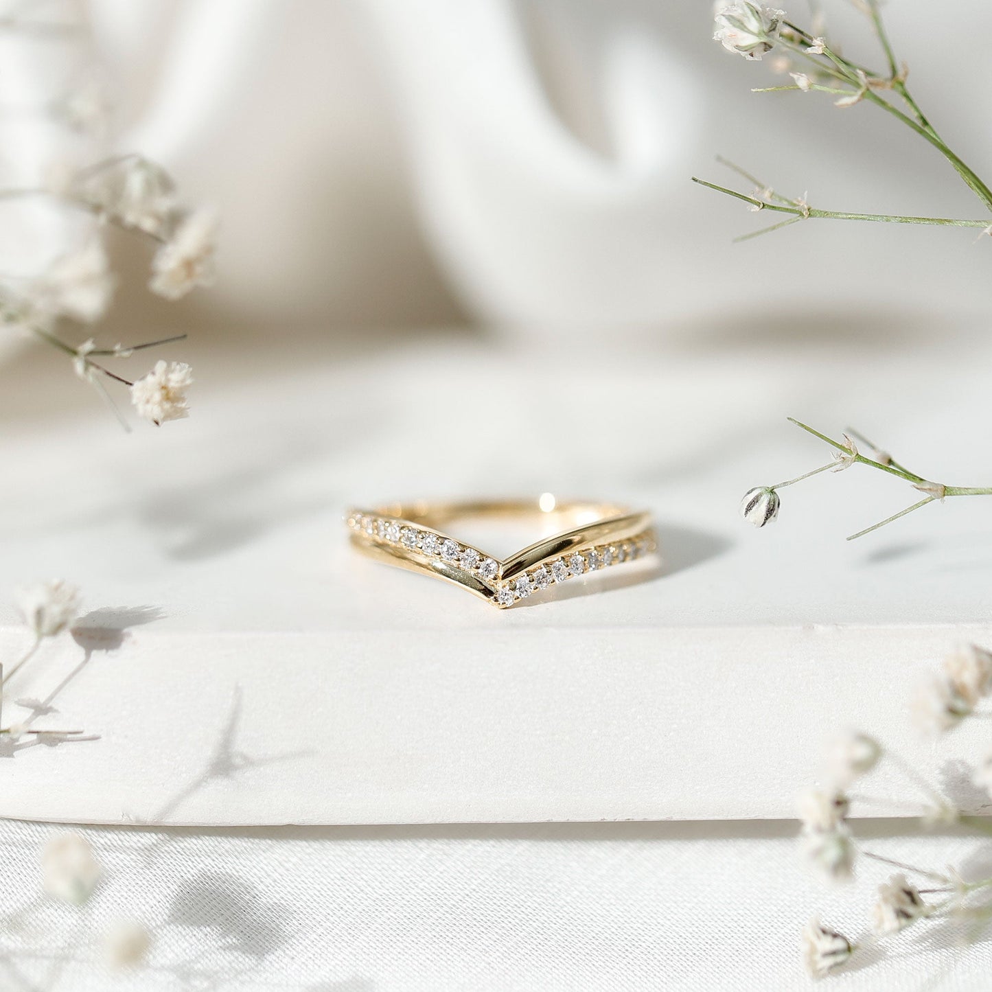 Pave Set Round Cut Natural Diamond Chevron Ring