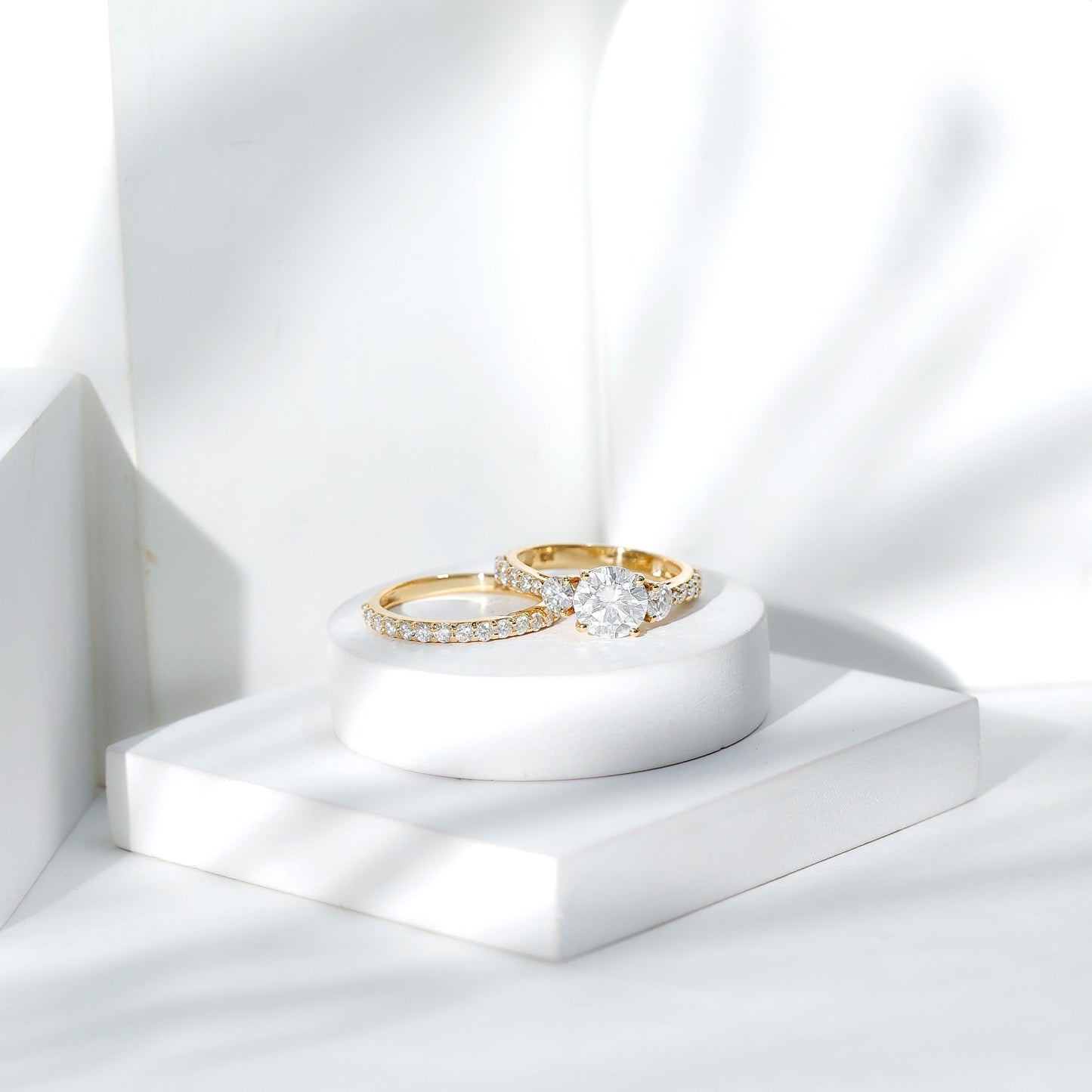 Certified 2 Carat Round Moissanite Bridal Ring Set For Wedding
