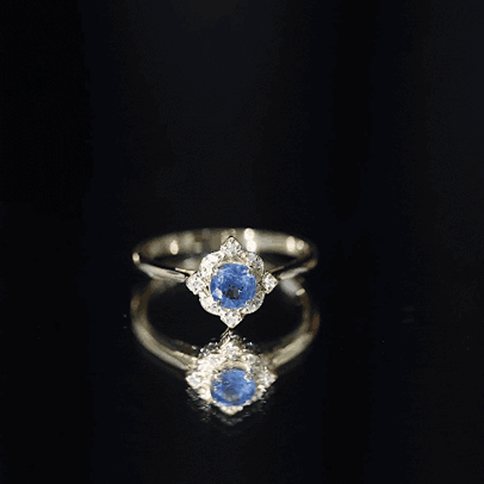 Vintage Style 0.9 Carat Blue Sapphire Engagement Ring with Diamond Halo