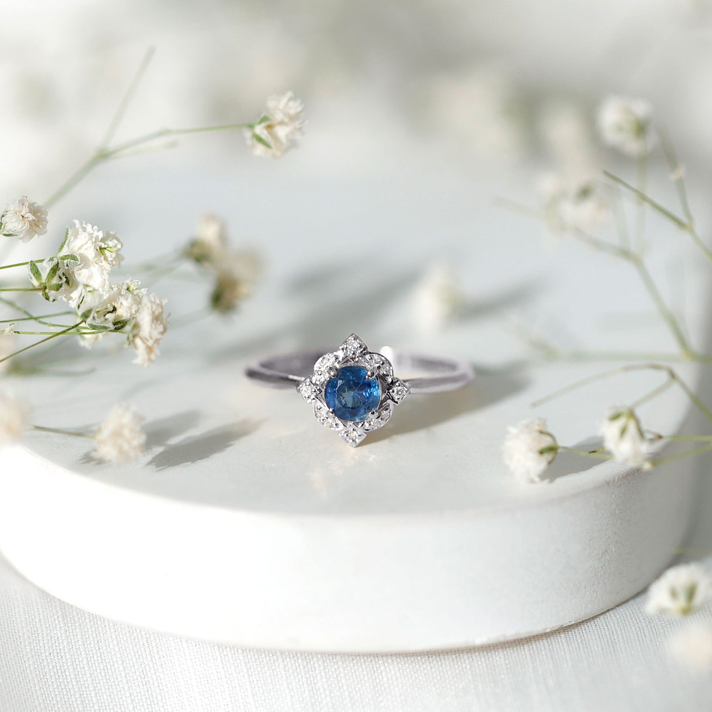 Vintage Style 0.9 Carat Blue Sapphire Engagement Ring with Diamond Halo
