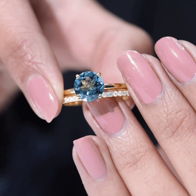 2 Carat Round London Blue Topaz Solitaire Engagement Ring with Diamond Band