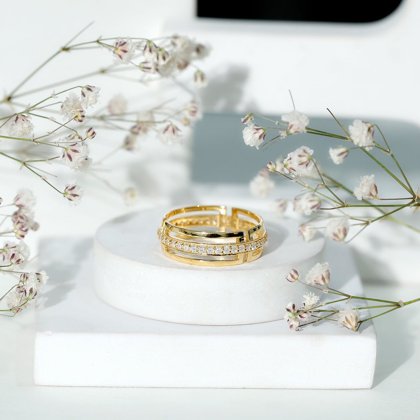 Moissanite Wedding Band in Pinpoint Setting