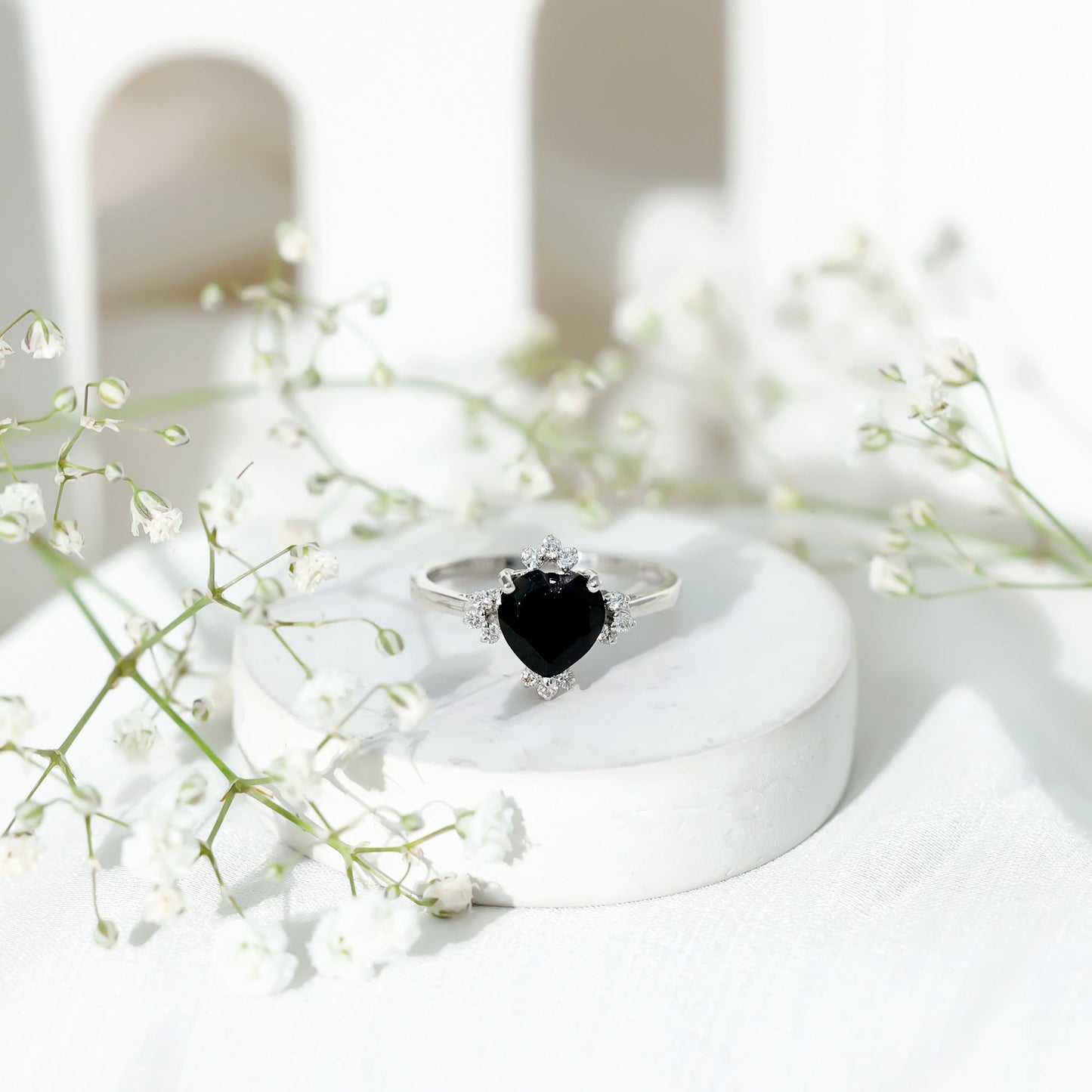 2 Carat Heart Shape Black Onyx Solitaire Engagement Ring with Diamond Accent