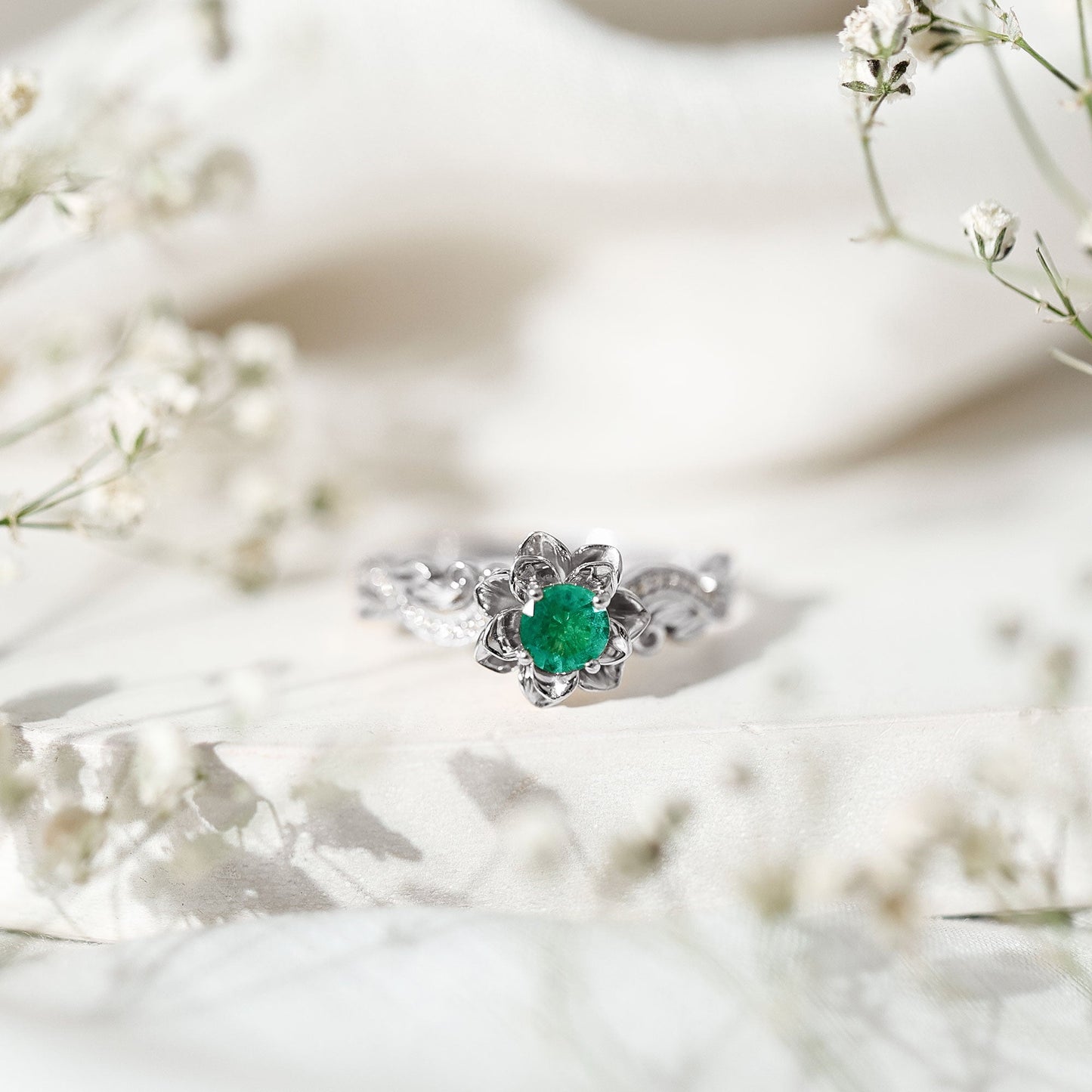 Natural Emerald Flower Engagement Ring with Diamond