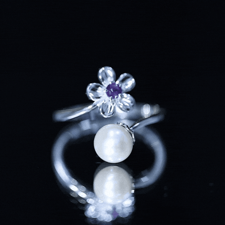 Cultured 3 Carat Freshwater Pearl Flower Ring with Amethyst