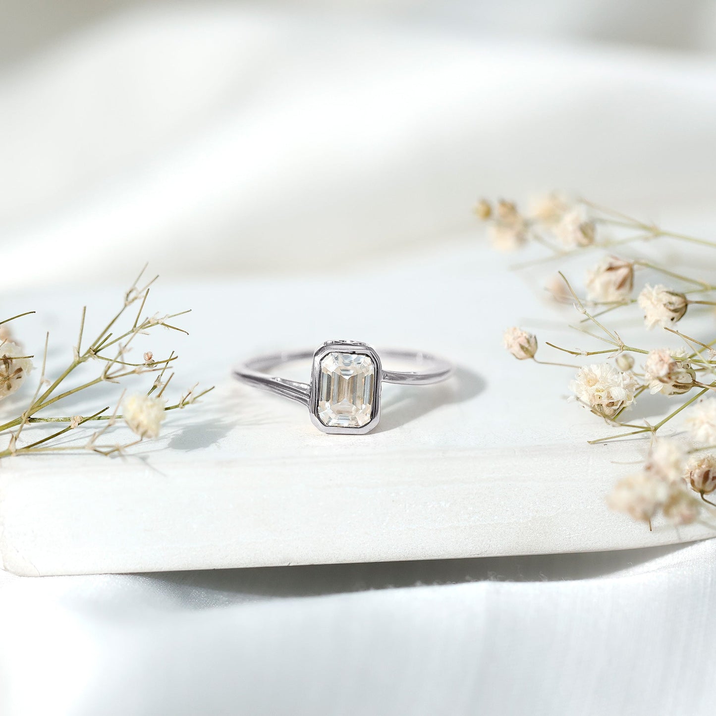 1.8 Emerald Cut Moissanite Engagement Ring For Women