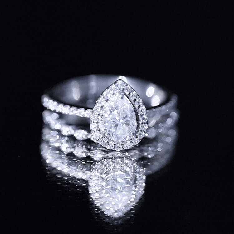 0.7 Carat Moissanite Teardrop Wedding Ring Set with Halo