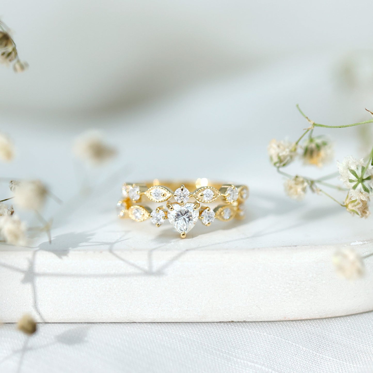 Heart Shape Moissanite Vintage Wedding Ring Set