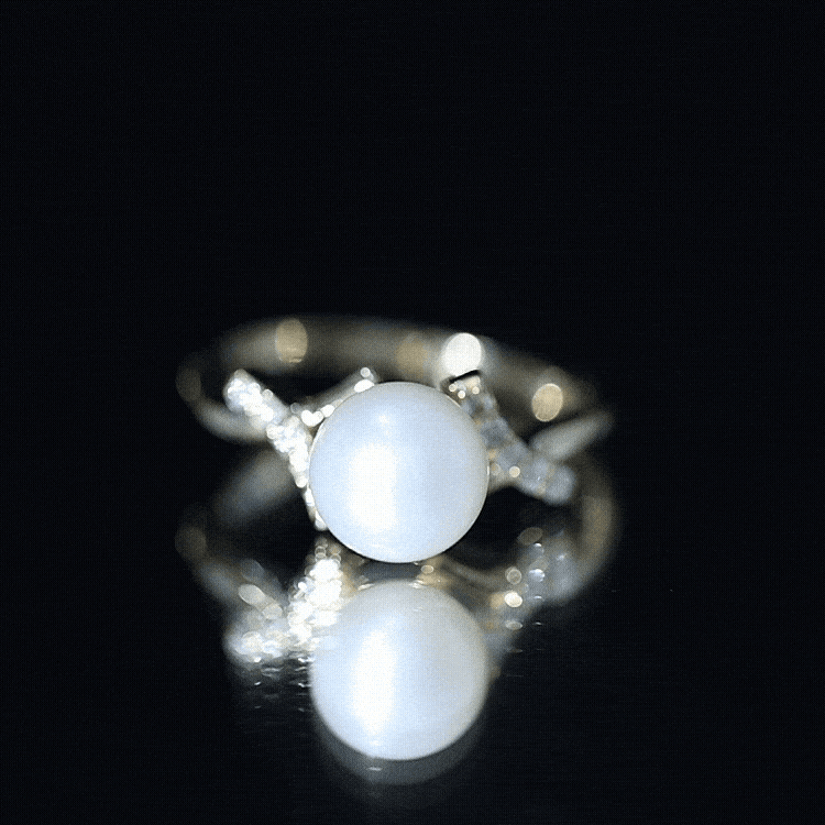 Pure Freshwater Pearl Solitaire Crossover Ring with Diamond