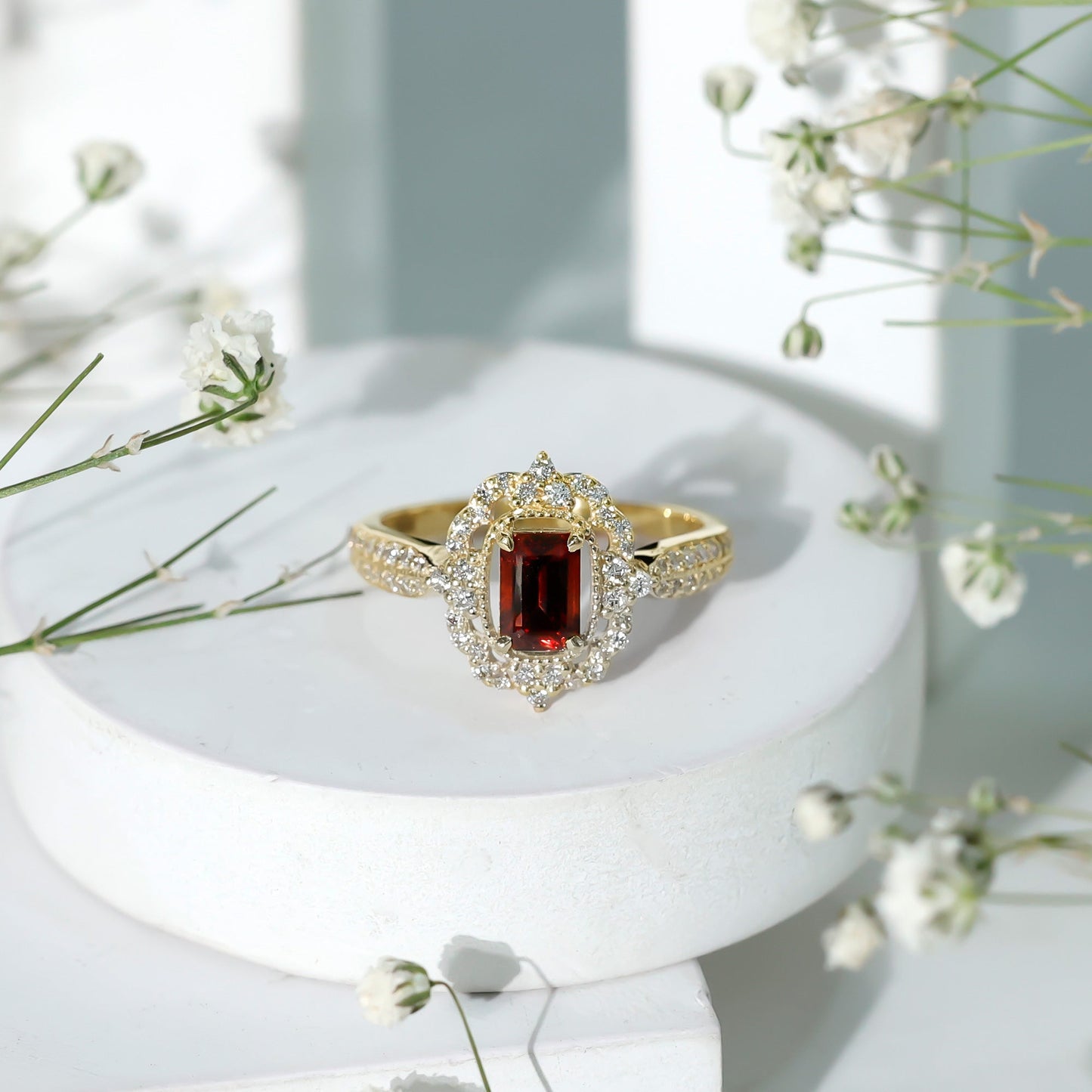 Certified Real Emerald Cut Garnet Retro Engagement Ring with Diamond