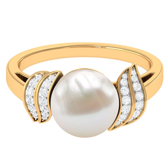 Elegant Freshwater Pearl Solitaire Ring with Diamond Accent