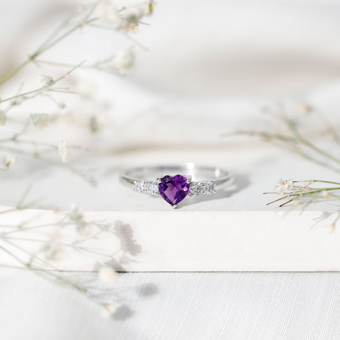 0.9 Carat Amethyst Heart Promise Ring with Diamonds