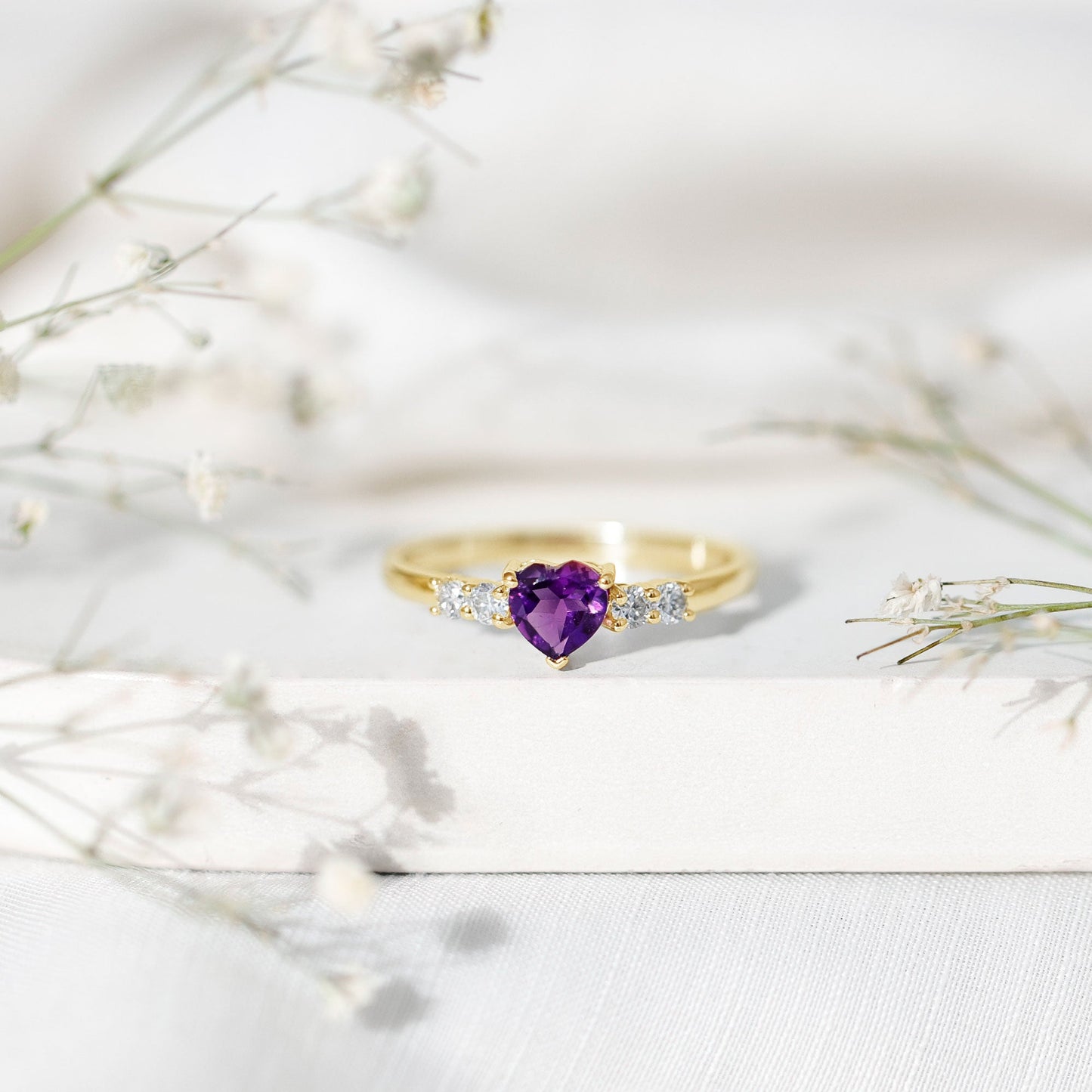 0.9 Carat Amethyst Heart Promise Ring with Diamonds