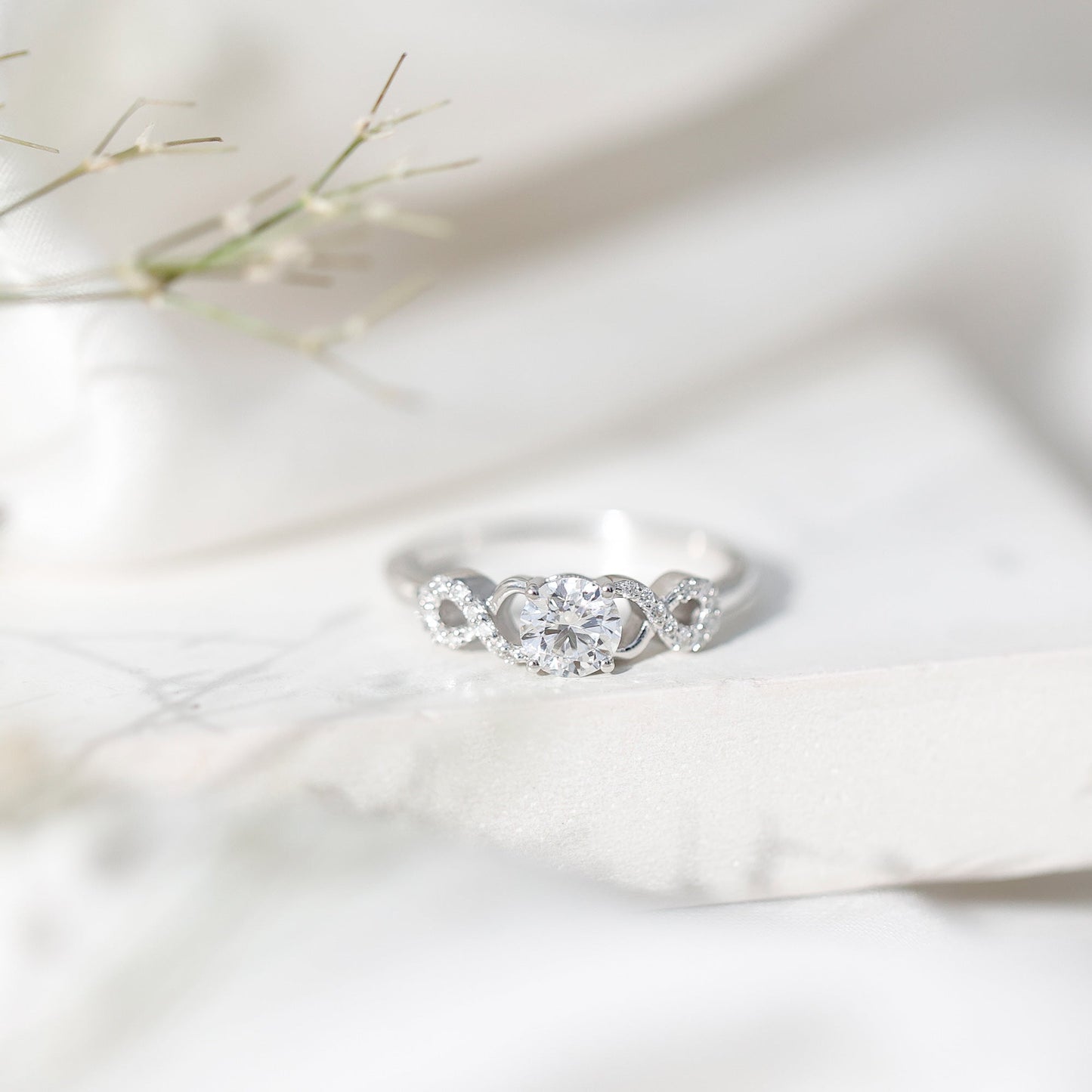 Lab Grown Diamond Criss Cross Promise Ring