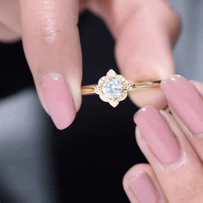 Vintage Style Lab Grown Diamond Engagement Ring