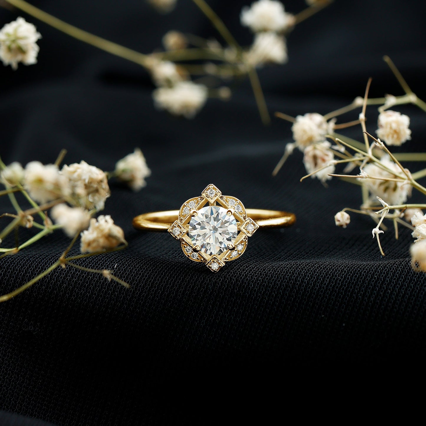 Vintage Style Lab Grown Diamond Engagement Ring
