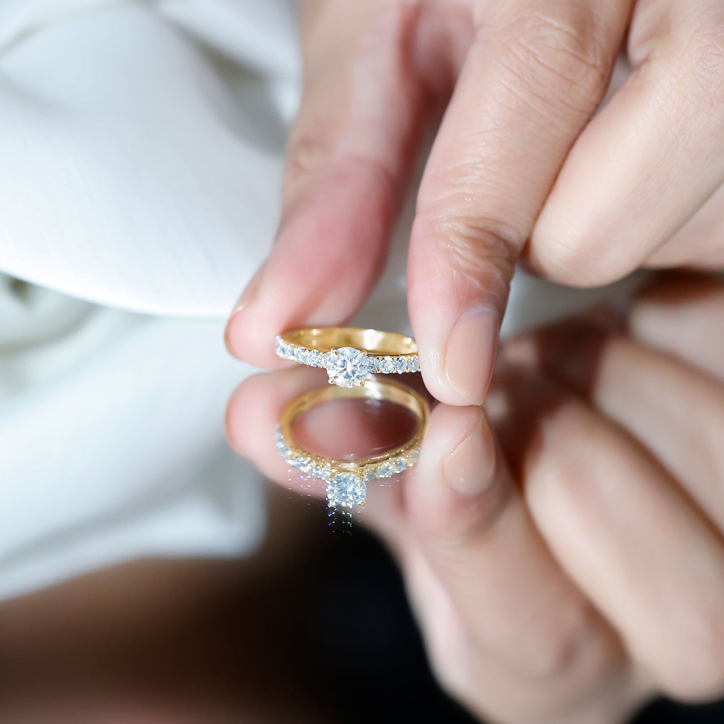 Minimal Solitaire Engagement Ring with Lab Grown Diamond